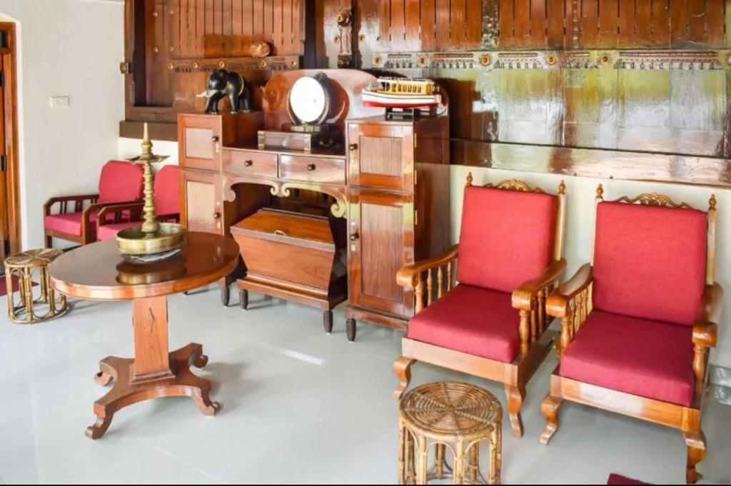 Babira Brookside Heritage Resort Kumarakom Ngoại thất bức ảnh