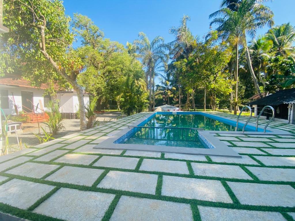 Babira Brookside Heritage Resort Kumarakom Ngoại thất bức ảnh