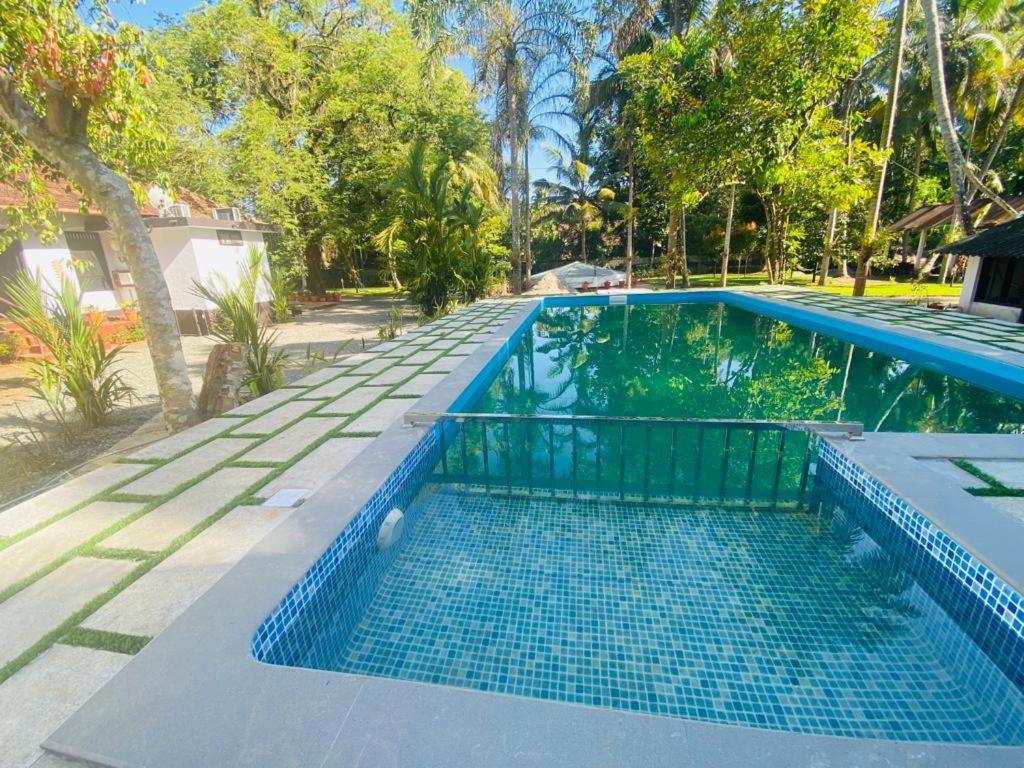 Babira Brookside Heritage Resort Kumarakom Ngoại thất bức ảnh