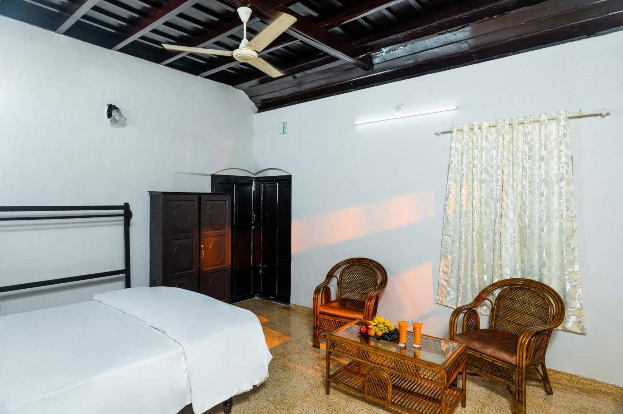 Babira Brookside Heritage Resort Kumarakom Ngoại thất bức ảnh