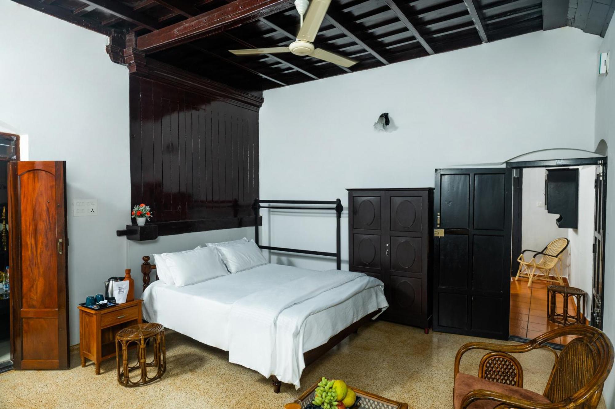 Babira Brookside Heritage Resort Kumarakom Ngoại thất bức ảnh